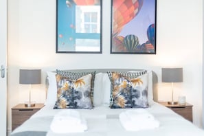 1 bedroom, iron/ironing board, free WiFi, bed sheets - PBC | Large Studio - Earl's Court 119 - EC6 (London)