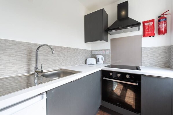 雪櫃、焗爐、爐具、多士爐