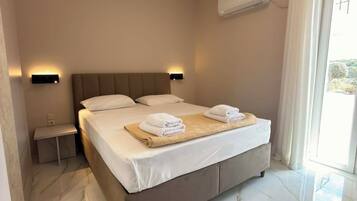 Habitación Deluxe doble | Cortinas opacas y sistema de insonorización