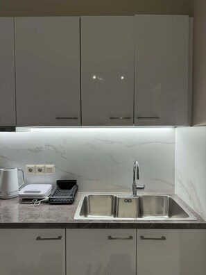 Dobbeltrom – deluxe | Blendingsgardiner, lydisolert, strykejern/-brett og wi-fi (inkludert)