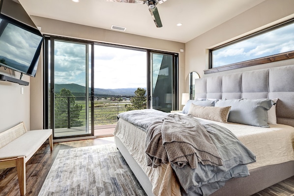 4 bedrooms, WiFi, bed sheets