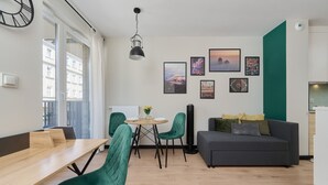 Living room - Sweet Studio Wroclaw by Renters (Wroclaw)