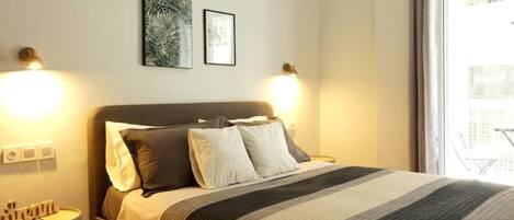 3 Schlafzimmer, Schreibtisch, Bügeleisen/Bügelbrett, WLAN