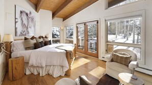 Room - Ski-In/Ski-Out Snowmass Estate with Hot Tub, Fireplaces & Expansive Mountain Views (Snowmass Village)