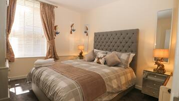 3 bedrooms, individually decorated, individually furnished, free WiFi