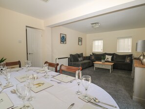 Dining - The Hideaway (Portsmouth)