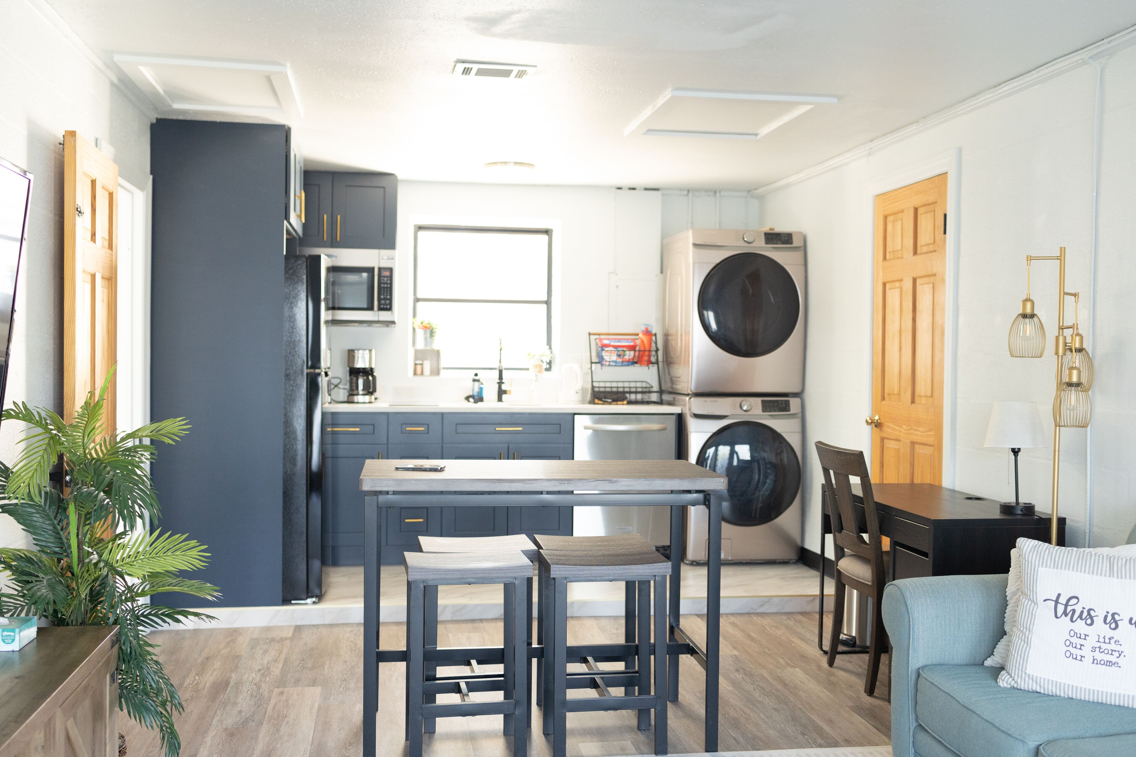 A Traveler's Nook in Venice, Beach & Downtown is not far away Private ADU