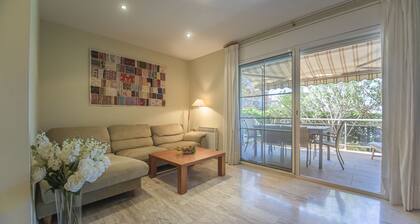 Vilafortuny,magnifica Casa Adosada con Piscina