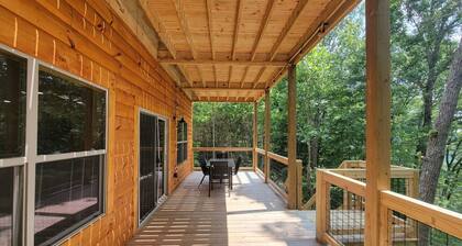 Three bedroom in United States of America, Rogers