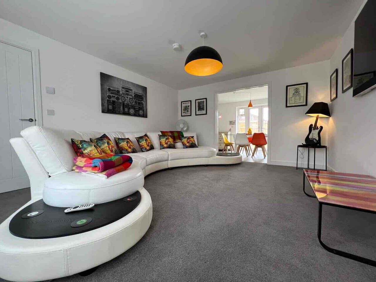 Fernseher, Stereoanlage