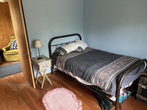 4 Schlafzimmer, Bügeleisen/Bügelbrett, kostenloses WLAN, Bettwäsche