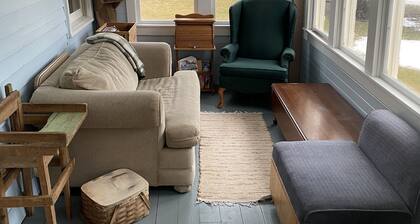 Audrey’s Acres Birchdale, MN-1 Mile to Rainy River Landing & on Snowmobile Trail