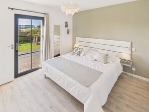 4 chambres, fer et planche à repasser, Wi-Fi gratuit