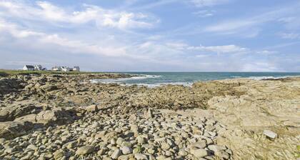Surfen & Baden – 300 m vom Strand Pors Carn