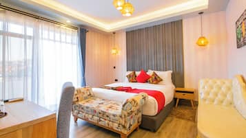 Pillowtop beds, laptop workspace, free WiFi, bed sheets