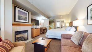 Free WiFi, bed sheets, wheelchair access