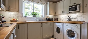 2 bed garden cottage nestled on the edge of Exmoor
