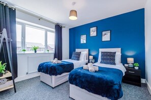 4 soverom, strykejern/-brett, wi-fi og sengetøy