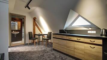 Exclusive Studio Suite | In-room safe, soundproofing, free WiFi