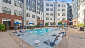 Pool - Jungle on the Square – Luxury 1BR w/ Rooftop Lounge, Pool & Gym Access (Decatur)