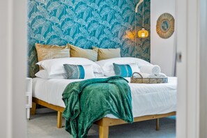 1 slaapkamer, een strijkplank/strijkijzer, wifi, beddengoed