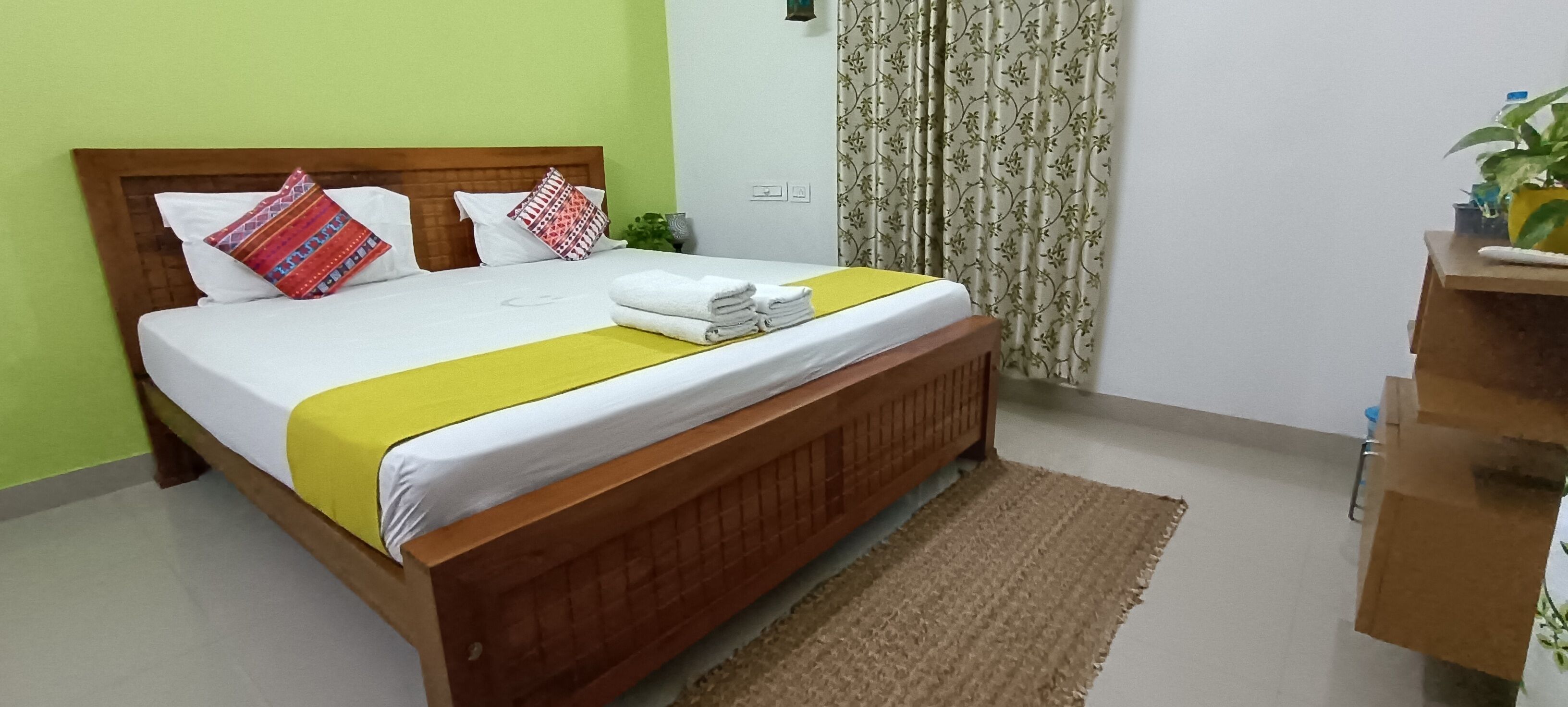 2 bedrooms, in-room safe, desk, free WiFi