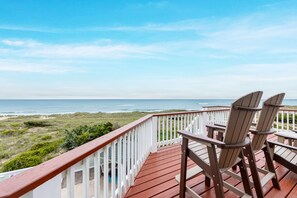 Property grounds - Premier Oceanfront w/ Private Pool, Hot Tub, Game Room, Putting Green, Theater (Hatteras)