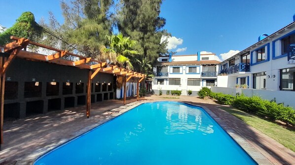 Utomhuspool