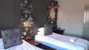 Deluxe appartement | 3 slaapkamers, gratis wifi, beddengoed