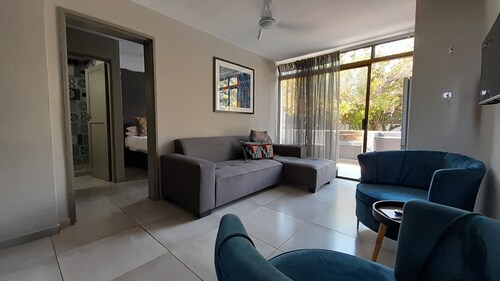 Elephant Springs Apartments