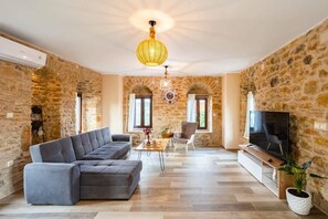 Fernseher, Arbeitsbereiche