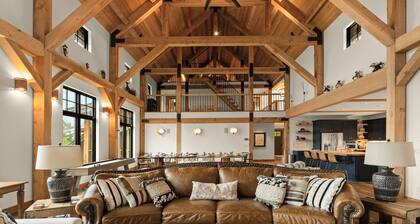 Lavish Estate! Hot Tub, Sauna, Game Room, 15 Min Drive to Resort!