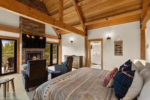 9 chambres, fer et planche à repasser, Wi-Fi, draps fournis