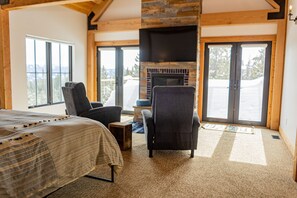 9 habitaciones, tabla de planchar con plancha, wifi y ropa de cama