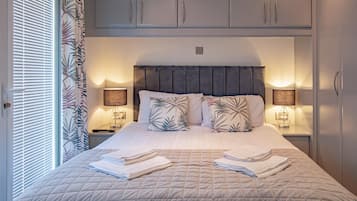 3 bedrooms, iron/ironing board, travel crib, free WiFi