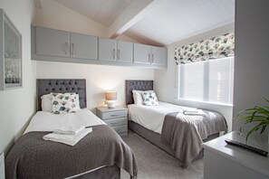 3 bedrooms, iron/ironing board, travel cot, free WiFi