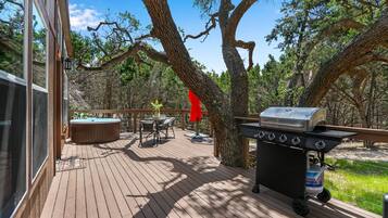 Tina de hidromasaje al aire libre