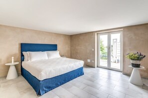 6 habitaciones, tabla de planchar con plancha, wifi y ropa de cama 