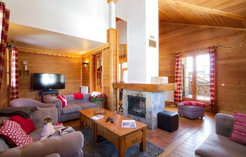 Chalet, wifi, sauna, terrace, fireplace or stove, parking, tv, 200m², Alpe d'Huez