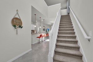 Interior - The Force at Solterra by Shine Villas #041 (Davenport)