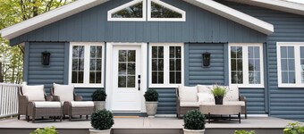 Koselig Cottage: Charming 1950s Danish Cottage on 5 Acres