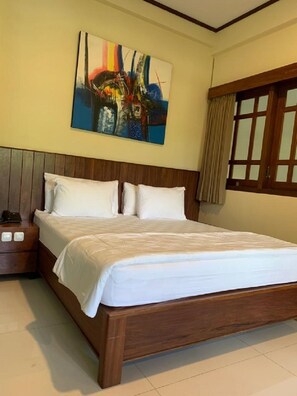 Deluxe Room | Free WiFi - Hotel Bukit Indah Saumlaki by LeGreen (Saumlaki)