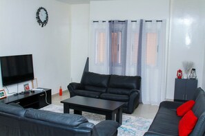 Smart TV - Appart 2 , Ô Soleil (Saly)