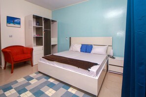 1 bedroom, desk, iron/ironing board, free WiFi - Studio 1 , Ô Soleil (Saly)