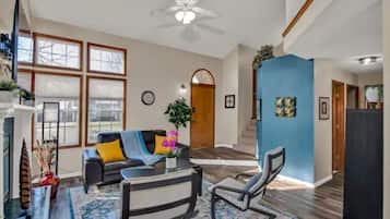 Smart TV, books, offices