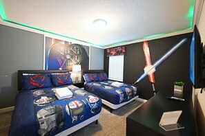 9 Schlafzimmer, Schreibtisch, Bügeleisen/Bügelbrett, kostenloses WLAN