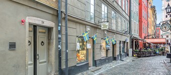 At Old Town Aparthotel