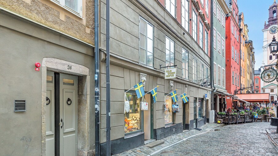 At Old Town Aparthotel