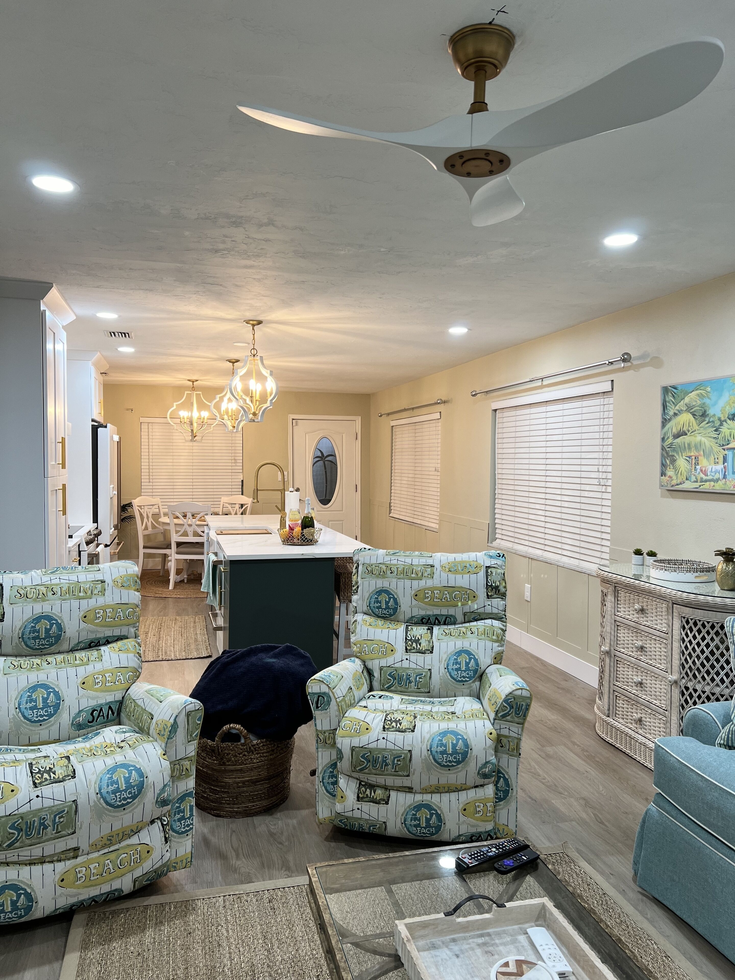 Unique Waterfront Home, Hot Tub, Private Boat Dock,  Walk To Beach, Pet Friendly - Hudson, FL