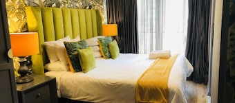 Grafiti Boutique Hotel